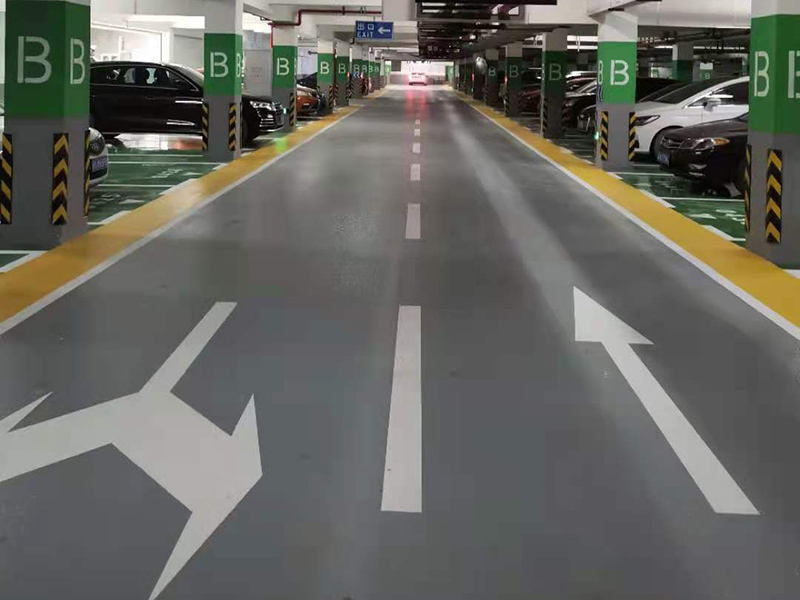 橘紋環(huán)氧砂漿地坪(圖12) 橘紋環(huán)氧砂漿地坪(圖12)